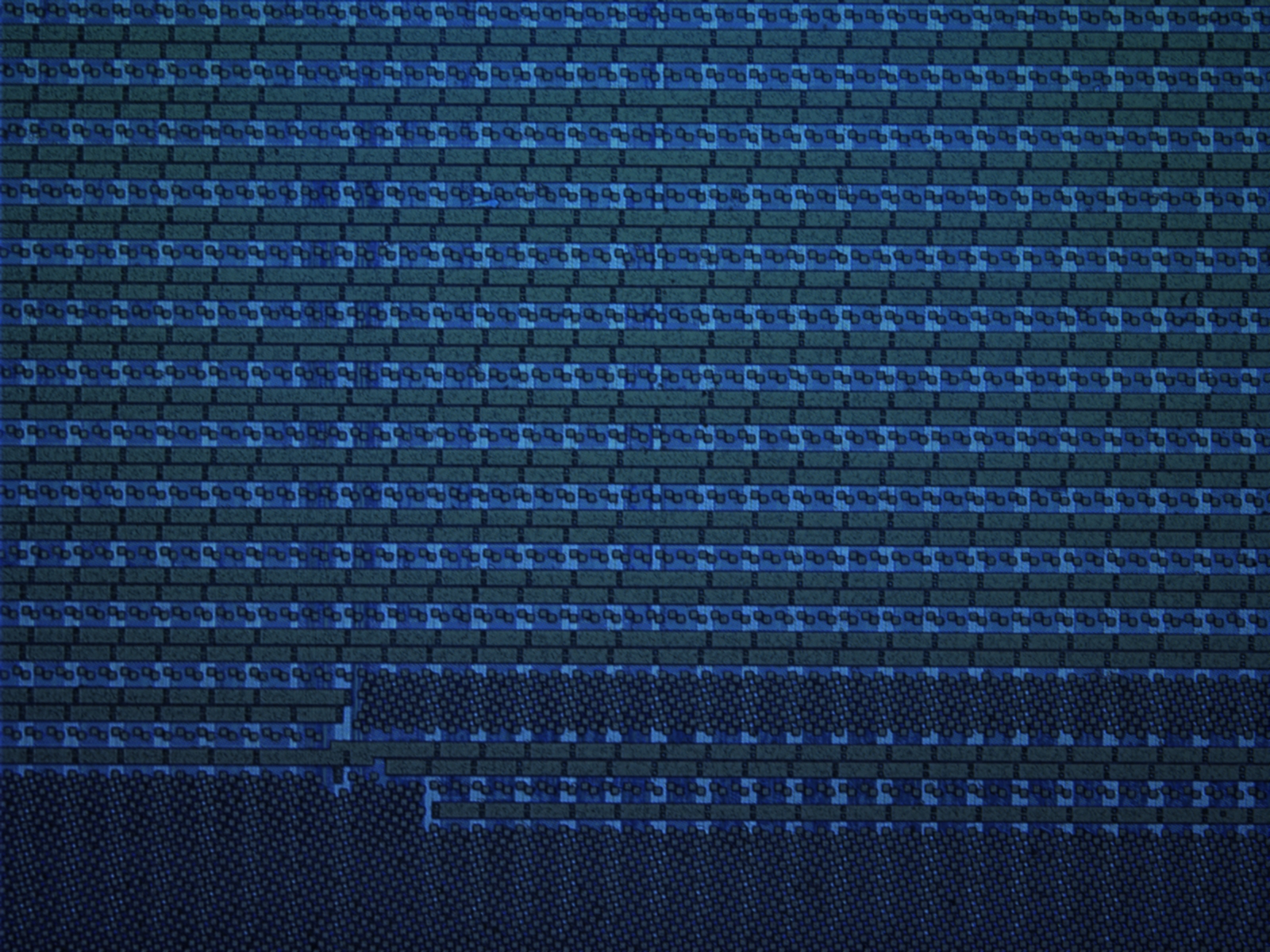 iphone-cpu-10x-06.jpg iphone-cpu-10x-06.jpg