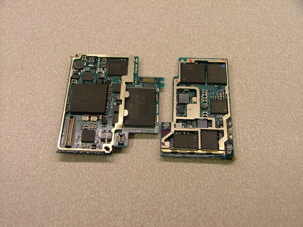 iphone-initial.jpg iphone-initial.jpg