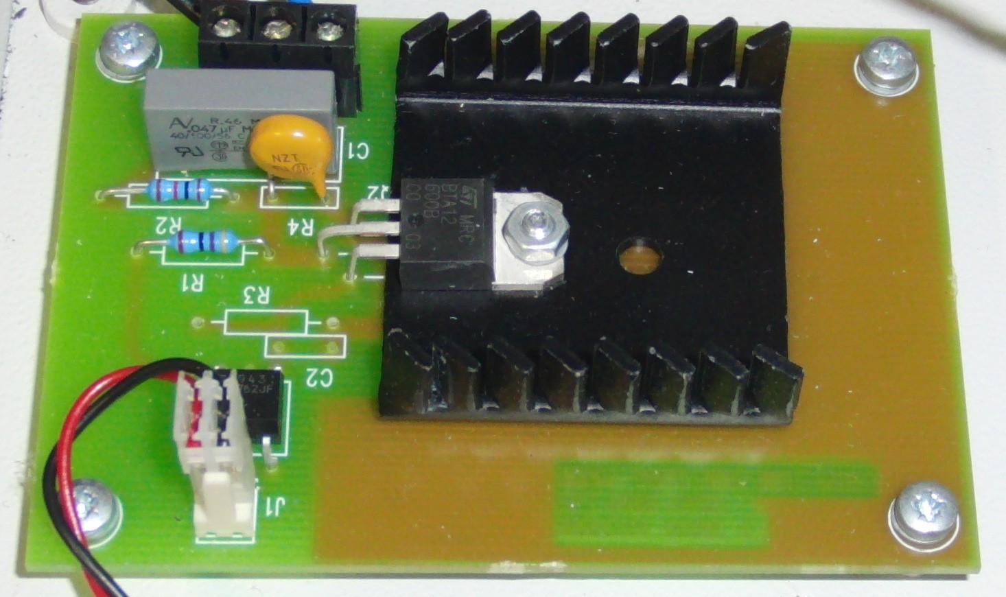 power_board_top.jpg power_board_top.jpg