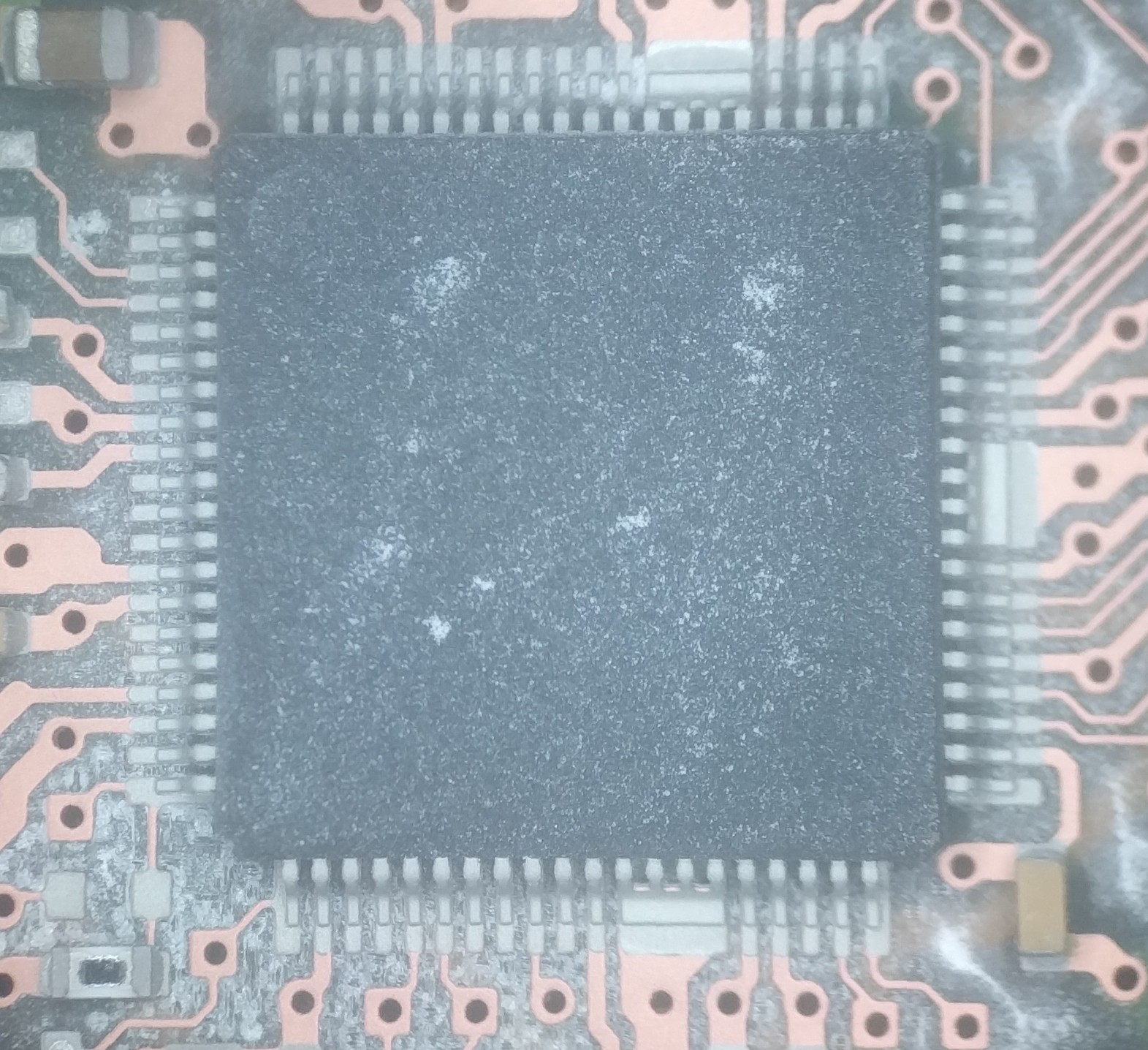 pcb_ic1.jpg