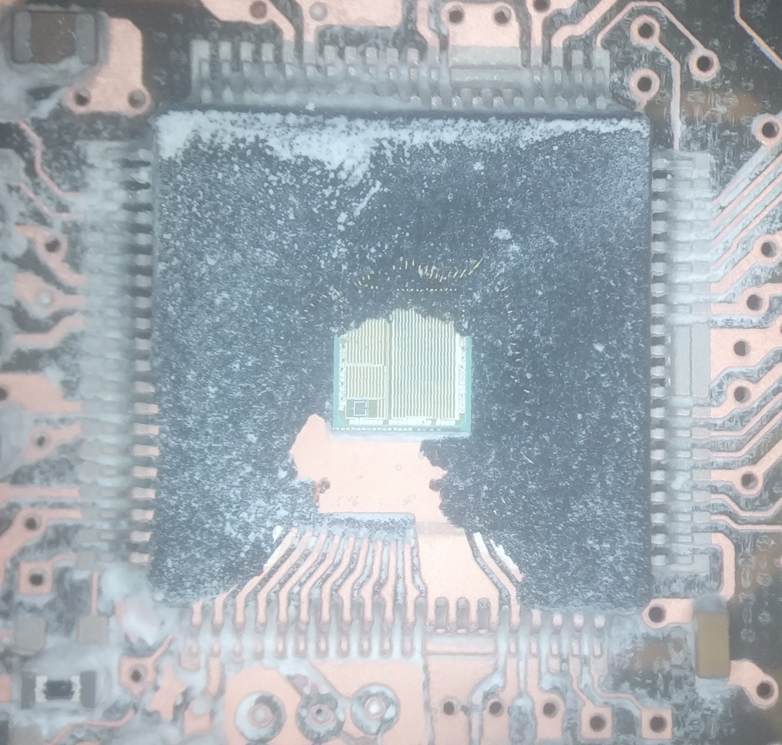pcb_ic3.jpg pcb_ic3.jpg