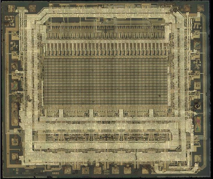 low_res.jpg low_res.jpg
